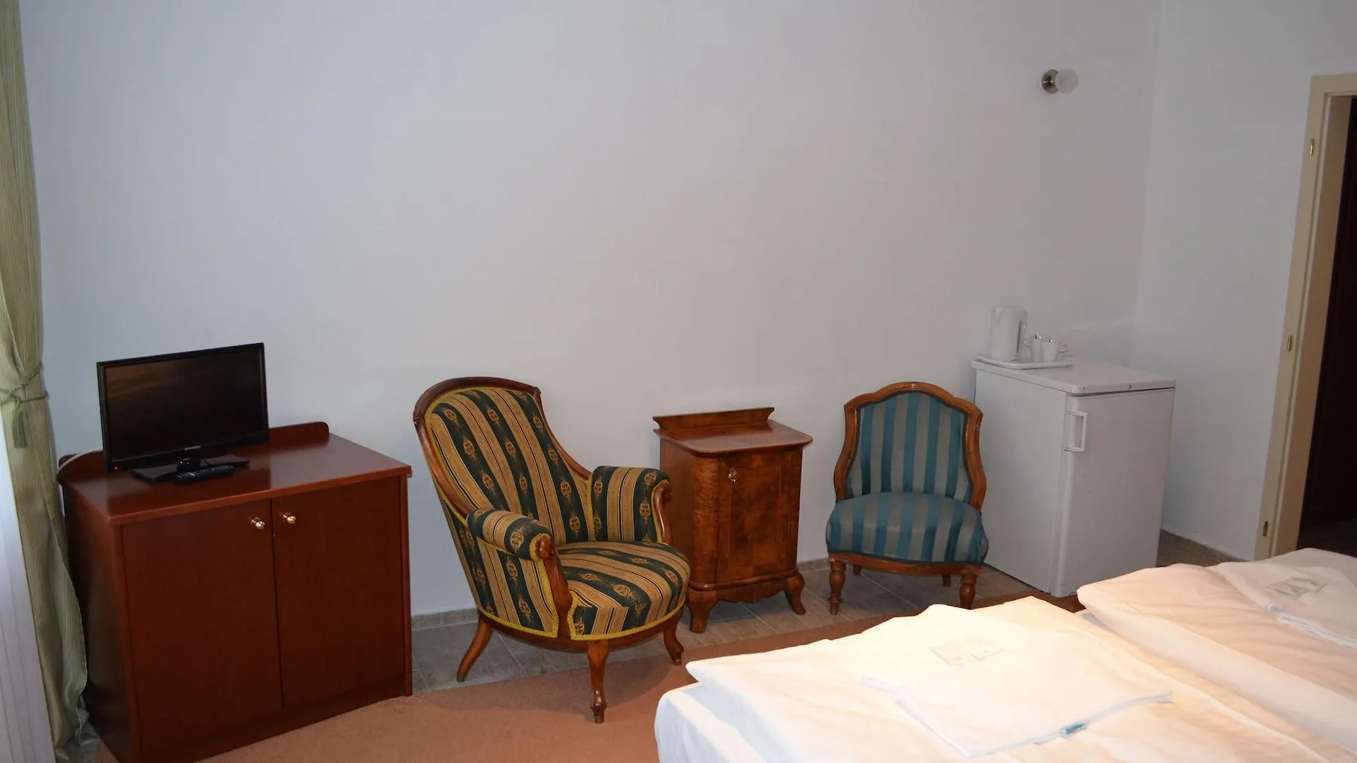 ****  Hotel Petr Karlovy Vary Czech Republic