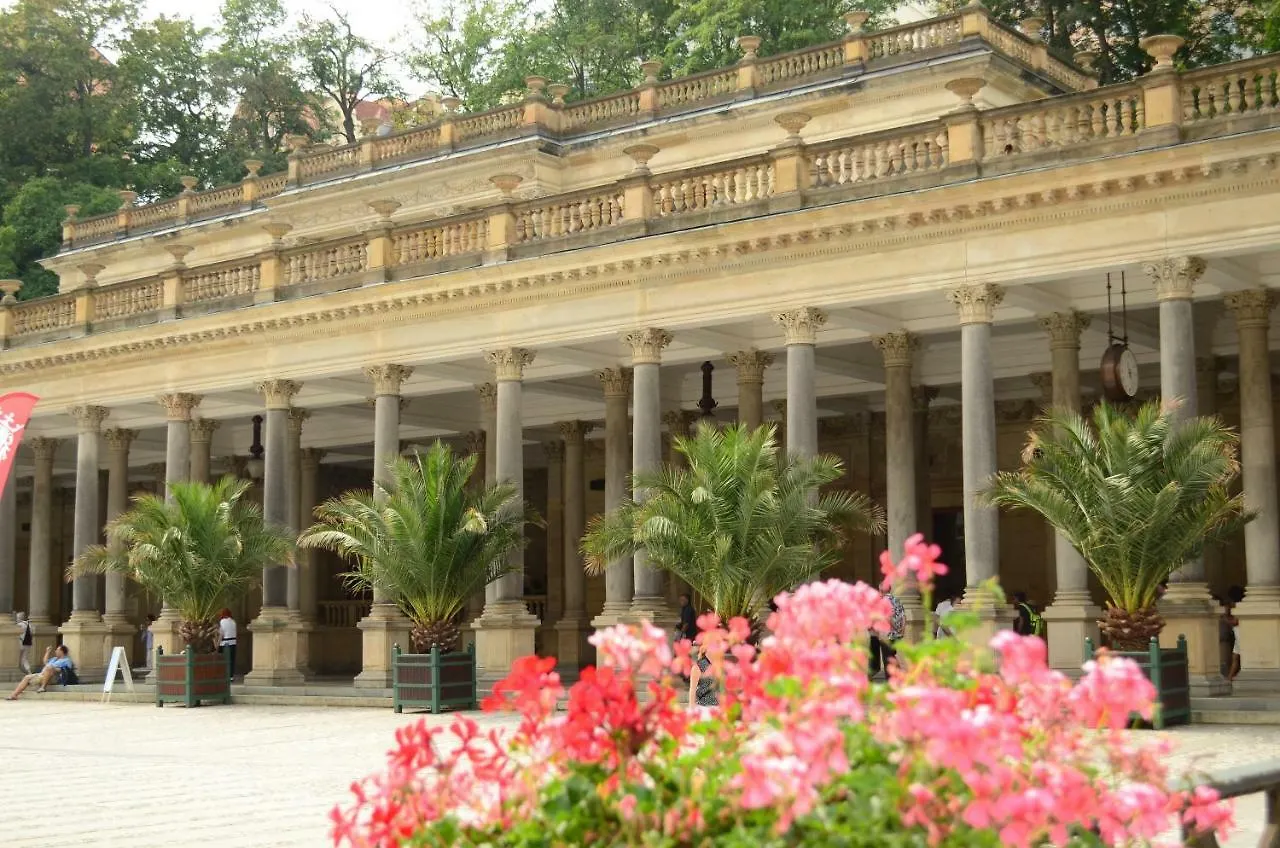 Hotel Petr Karlovy Vary